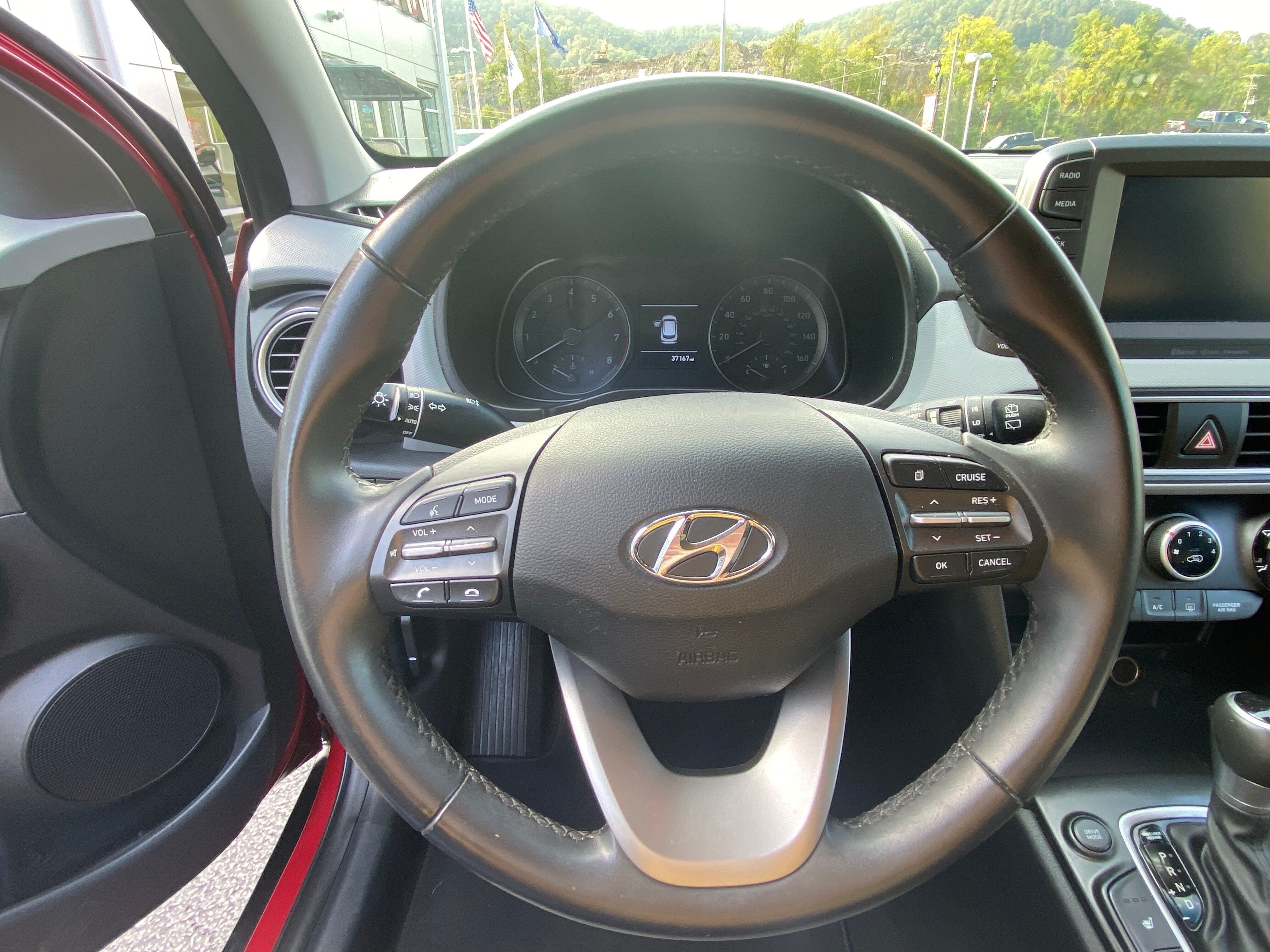 2021 Hyundai KONA SEL