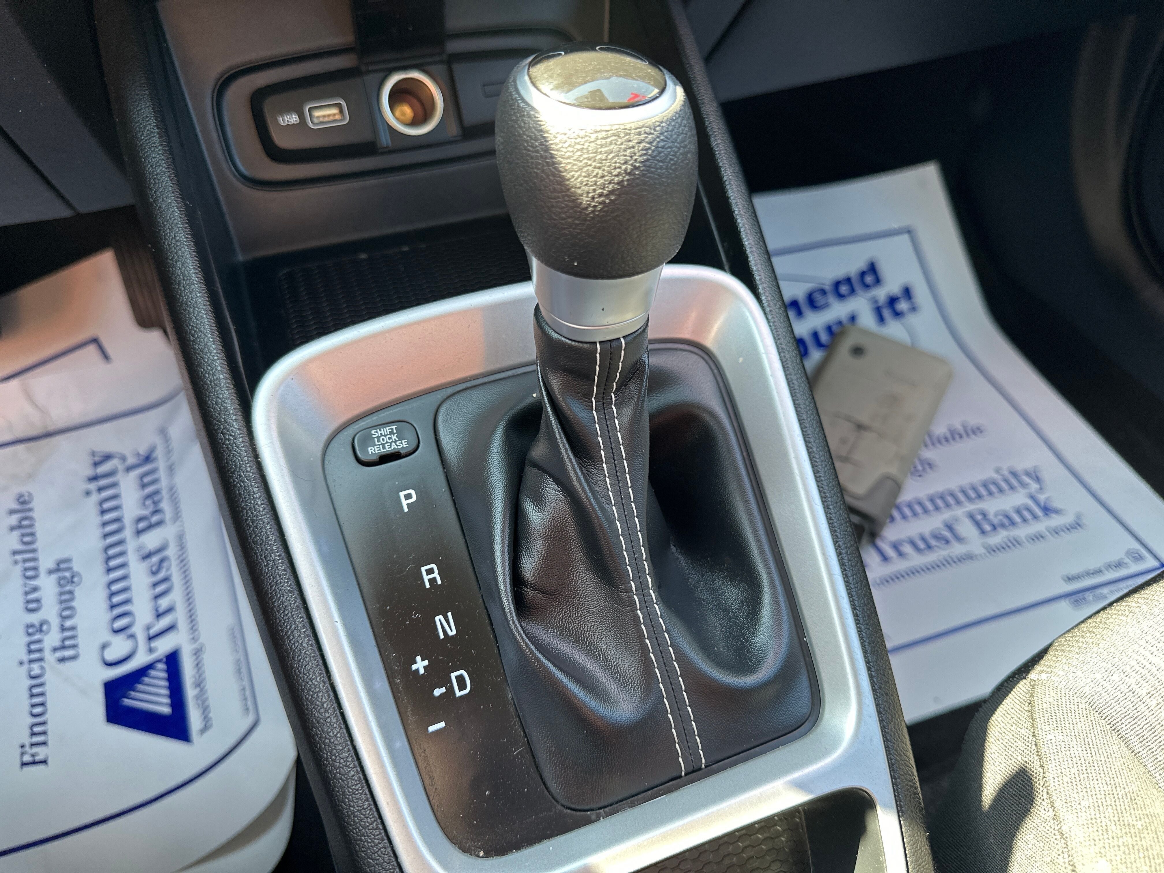 2022 Hyundai VENUE SE