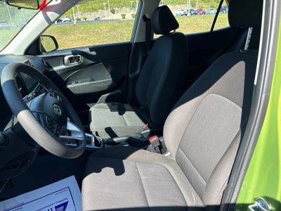 2022 Hyundai VENUE SE