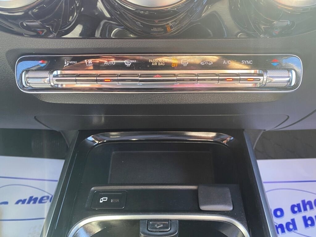 2021 Mercedes-Benz GLA Base